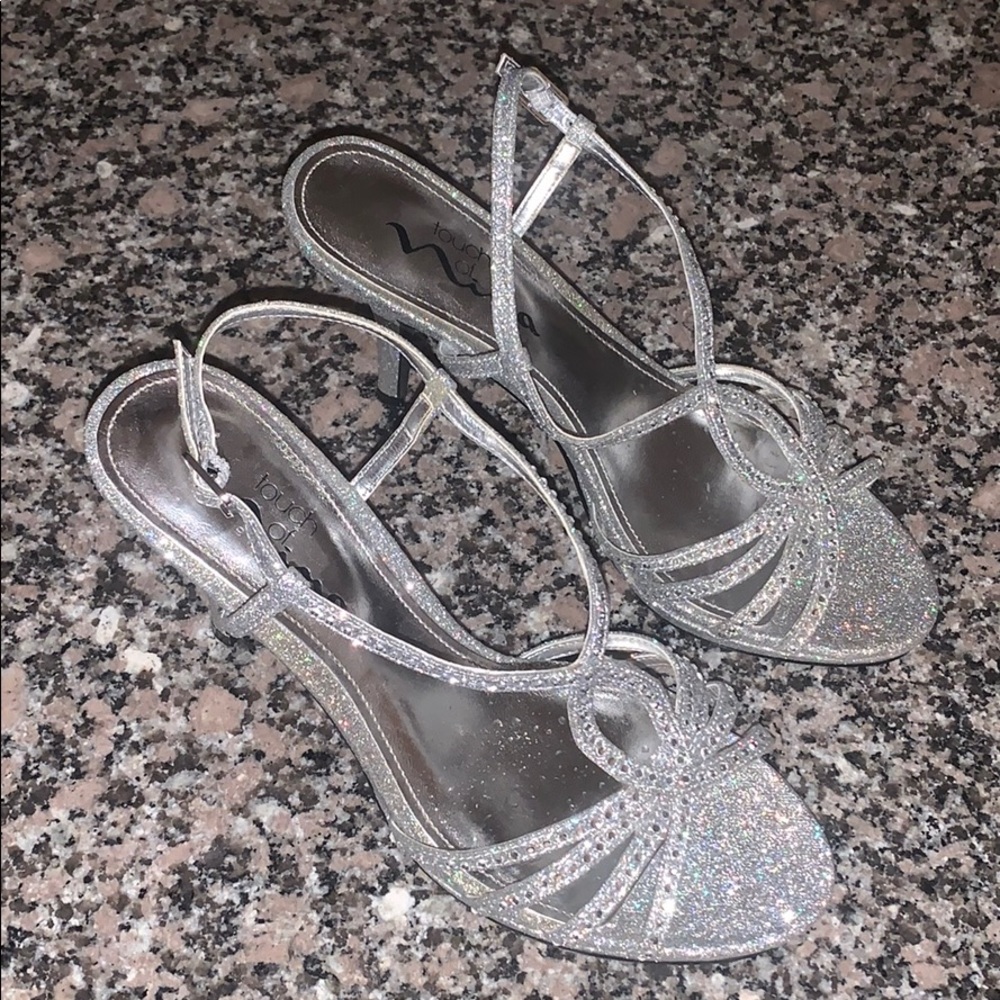 Heels - Picture 3 of 5